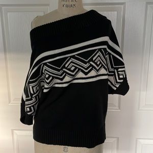 Off the shoulder wide sleeve sweater